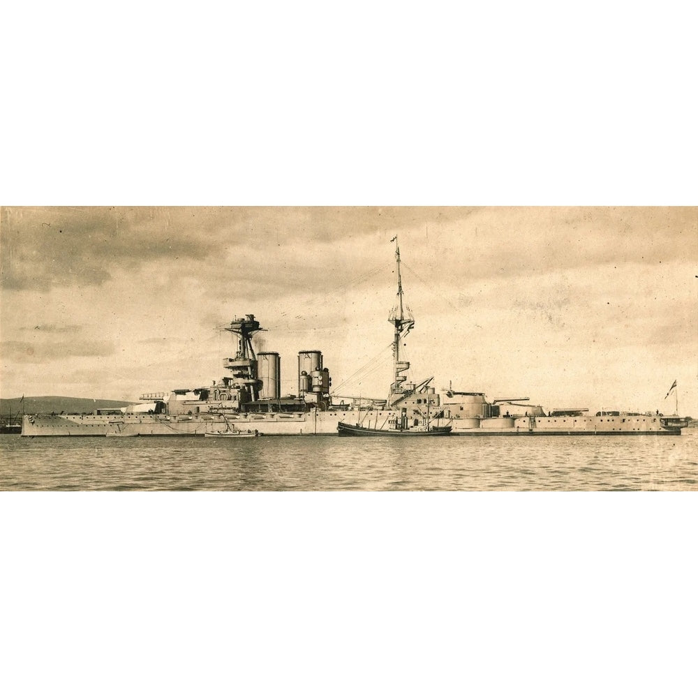 HMS Warspite (Queen Elizabeth-Class) 36 Inches Battleship Model