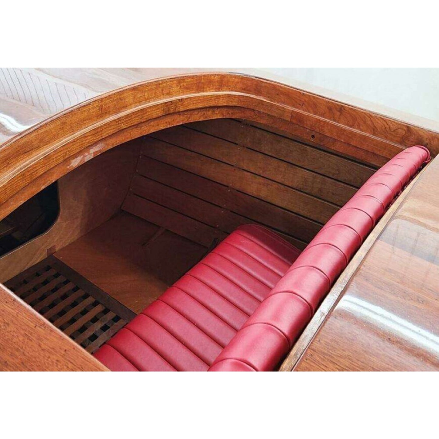 Baby Bootlegger 30 inches boat model