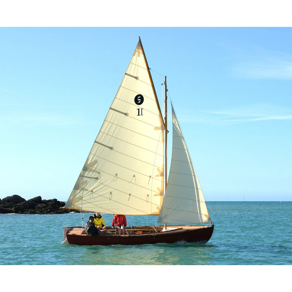 Stir Ven 19ft open Custom Built Wooden Boat