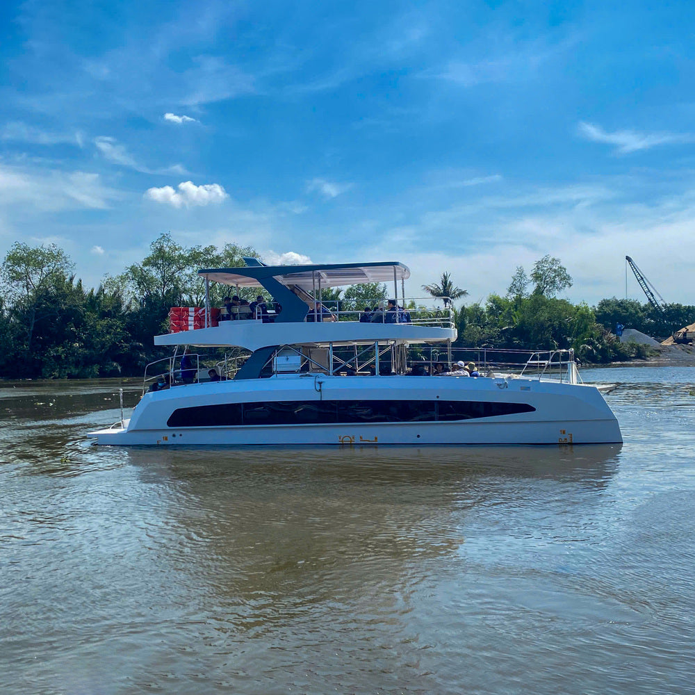 MOTOR YACHT 45ft MYO Customization Consultation & Factory Visit with Luxury Travel Experience