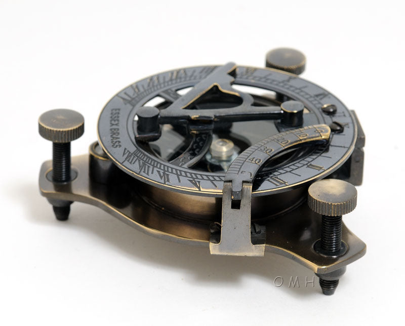 Sundial Compass in wood box (Small)