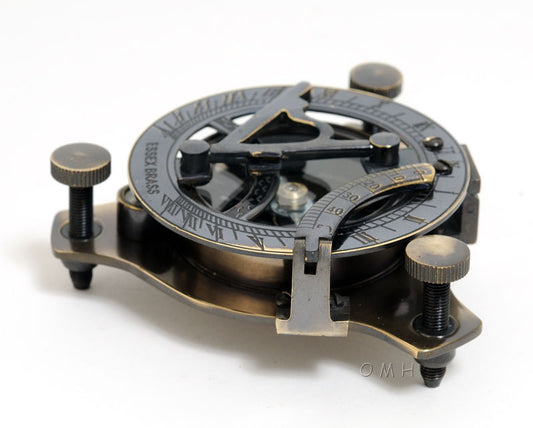 Sundial Compass in wood box (Small)