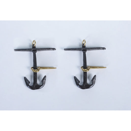 Metal Anchor medium