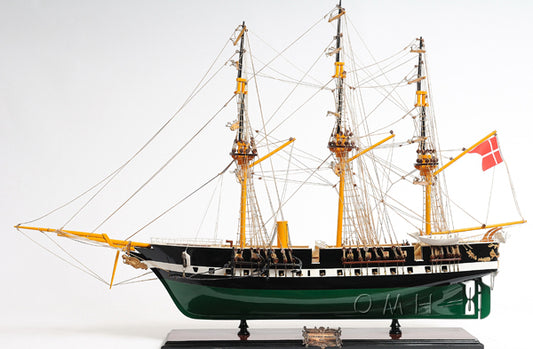 Fregettan Jylland Painted Admiral Line