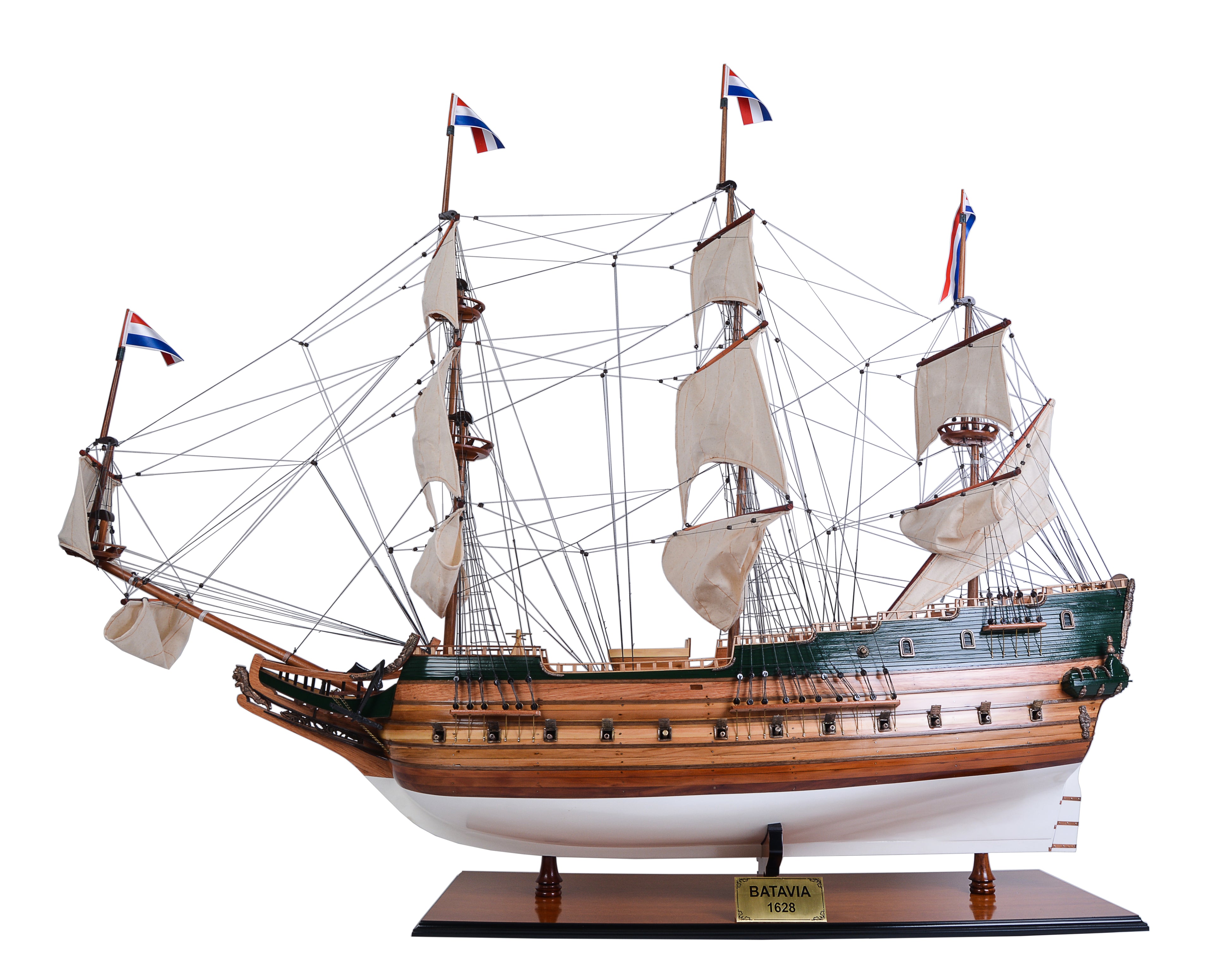 Batavia — 1628 Dutch East India Ship Model, XXL Painted, Fully Assembled (59.1 in / 150 cm, Red Cedar & Mahogany)