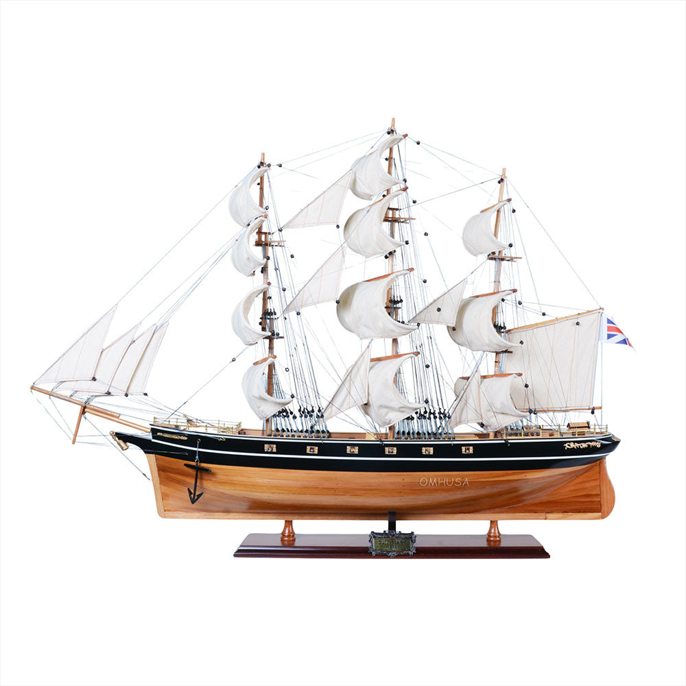 Cutty Sark 1869 British tea clipper model, 31 inches, full sails
