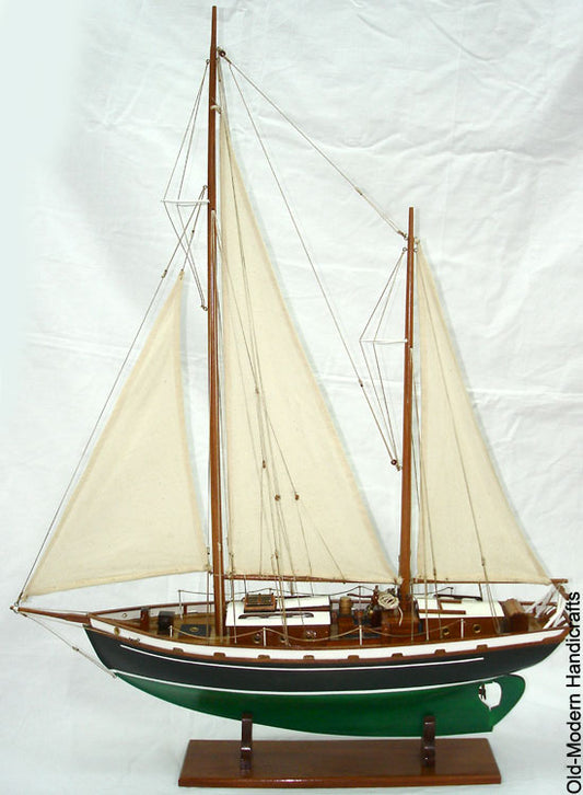 Daphne Sailboat Schooner Yacht Model